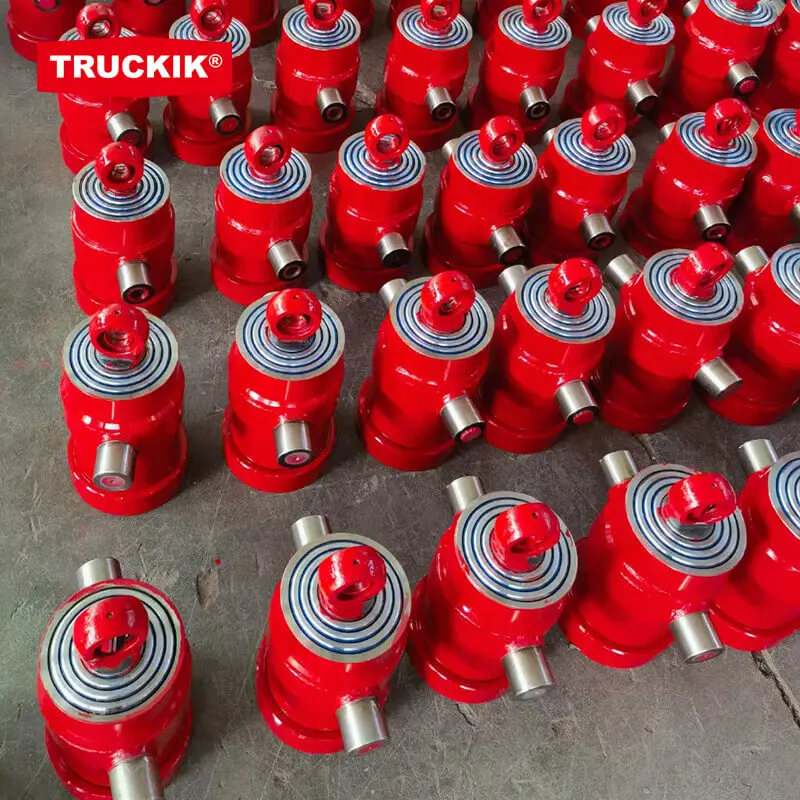 Side tipper cylinder