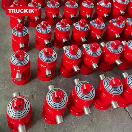 Side tipper cylinder